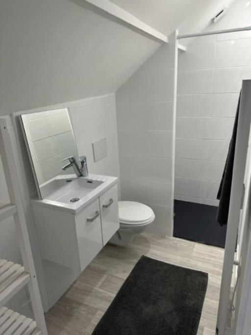 Appartement Centre Ville Lillebonne 2Eme Etage ภายนอก รูปภาพ